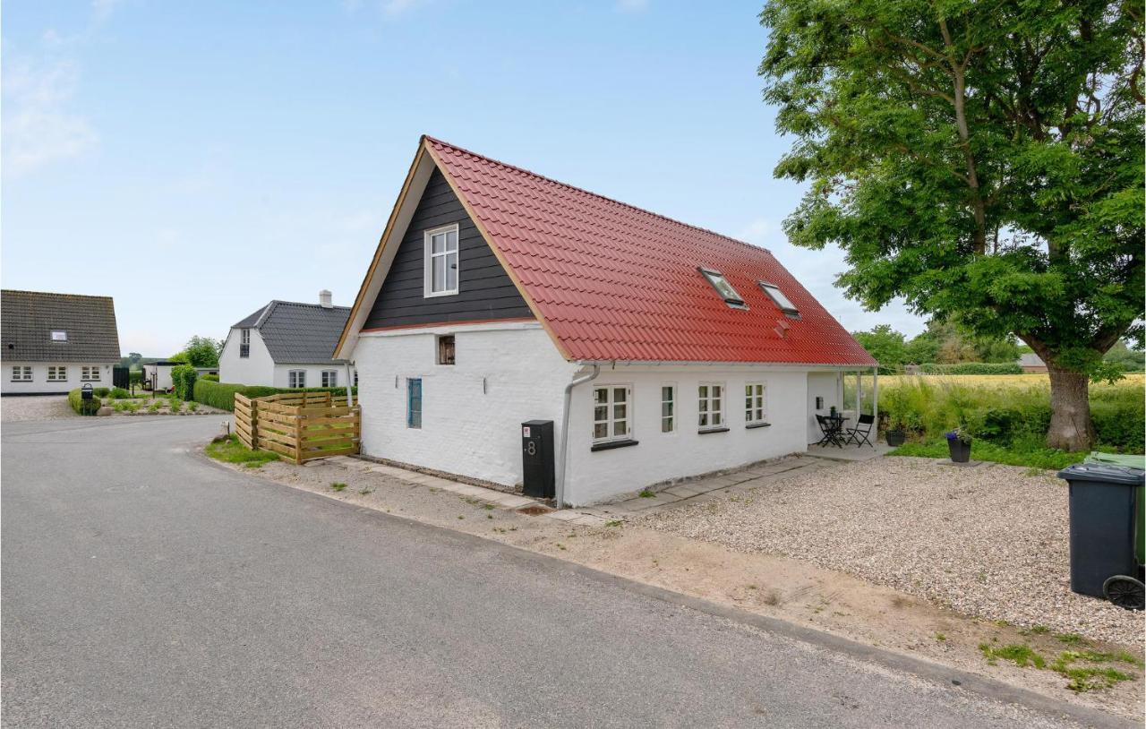 Nice Home In Aeroskobing With Kitchen Экстерьер фото