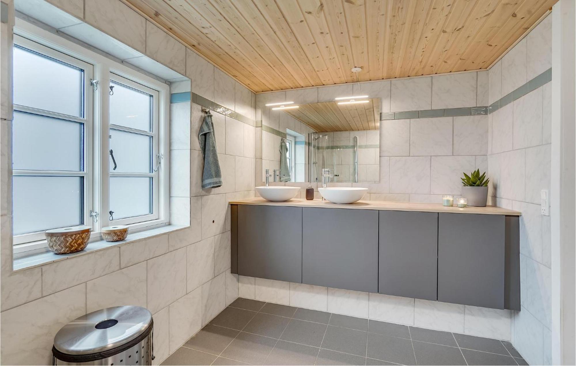 Nice Home In Aeroskobing With Kitchen Экстерьер фото